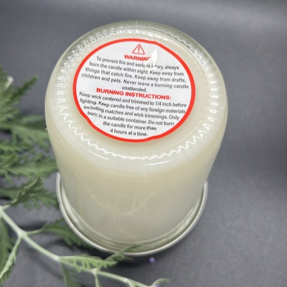 Soy wax candle, hand-poured. Lavender. - Picture 3 of 4